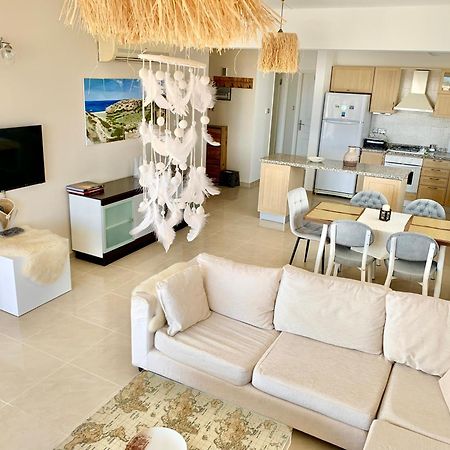 Boho Bay Apartment Akanthou ภายนอก รูปภาพ